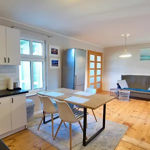 Sunhouse 300 M Beach, 50 M Monte Cassino Sopot